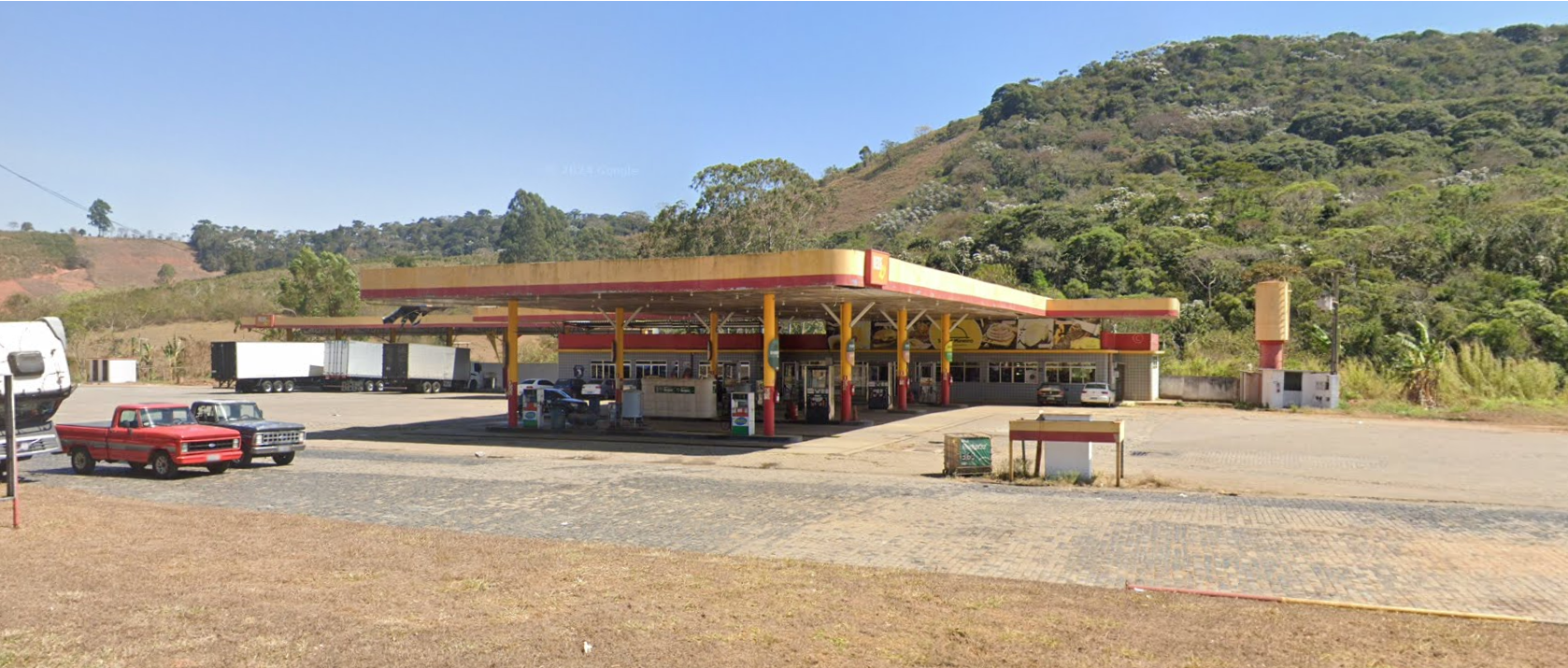 POSTO DE GASOLINA| ÁREA 10.582M² | CONST. 650M² | ENTRE ALÉM PARAIBA e MANHUAÇU/MG - Possibilidade de Parcelamento — Imagem