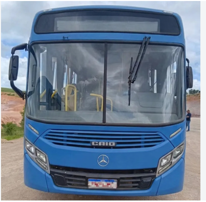 ONIBUS M. BENZ INDUSCAR APACHE U | 2011/2012